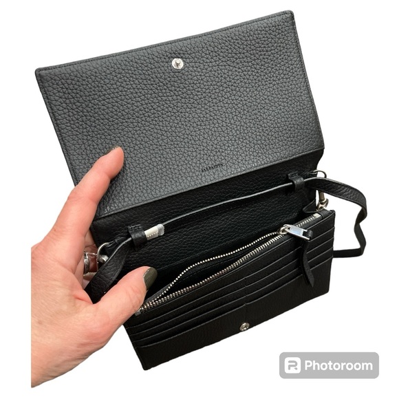 Versatile Crossbody / Wallet on a Chain “Fetch” black pebble grain leather NEW - Picture 6 of 13